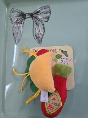 Doyen World Natural Material Plush Taco and Hot Sauce Cat Toy